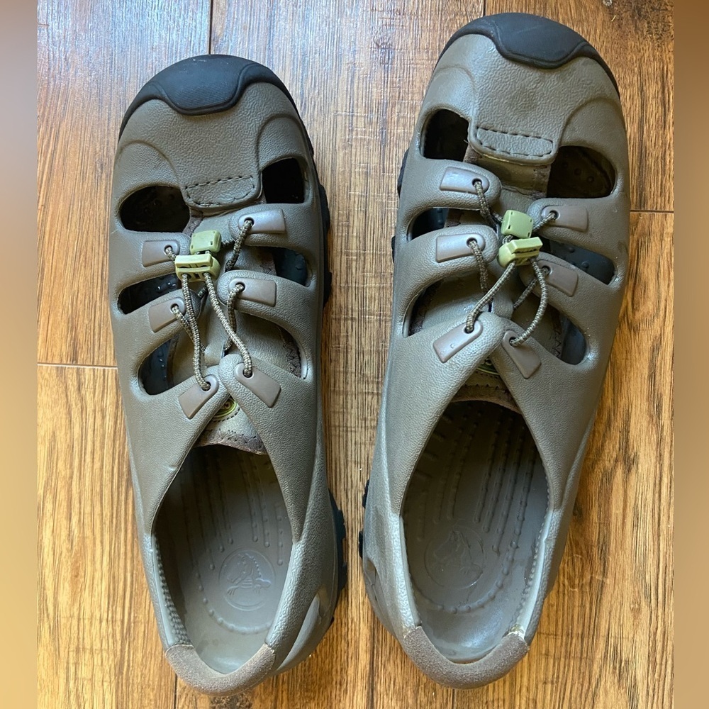 Crocs Men's Outdoor Hiking Bite Collection Trailbreaker Sandals 13 Terrain shoes